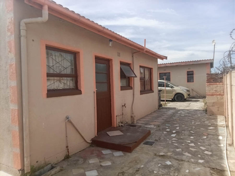 2 Bedroom Property for Sale in Beverly Park Western Cape
